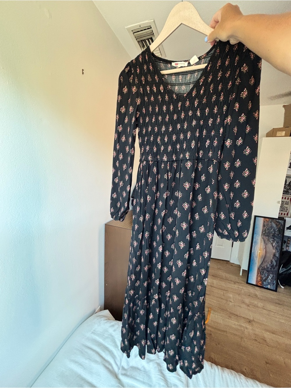 Levi's Black Midi V Neck Dress with Floral Print - Picture 3 of 16
